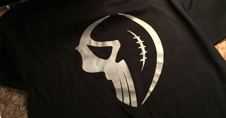 t-shirt-w-skull